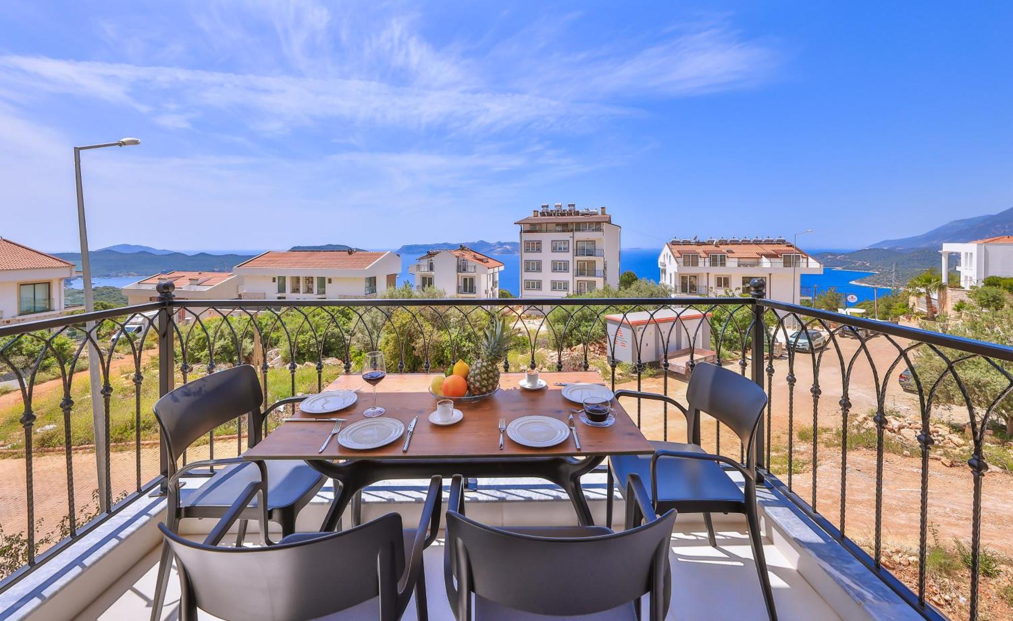 Goekyuezue Suit Apart Kaş Exteriér fotografie