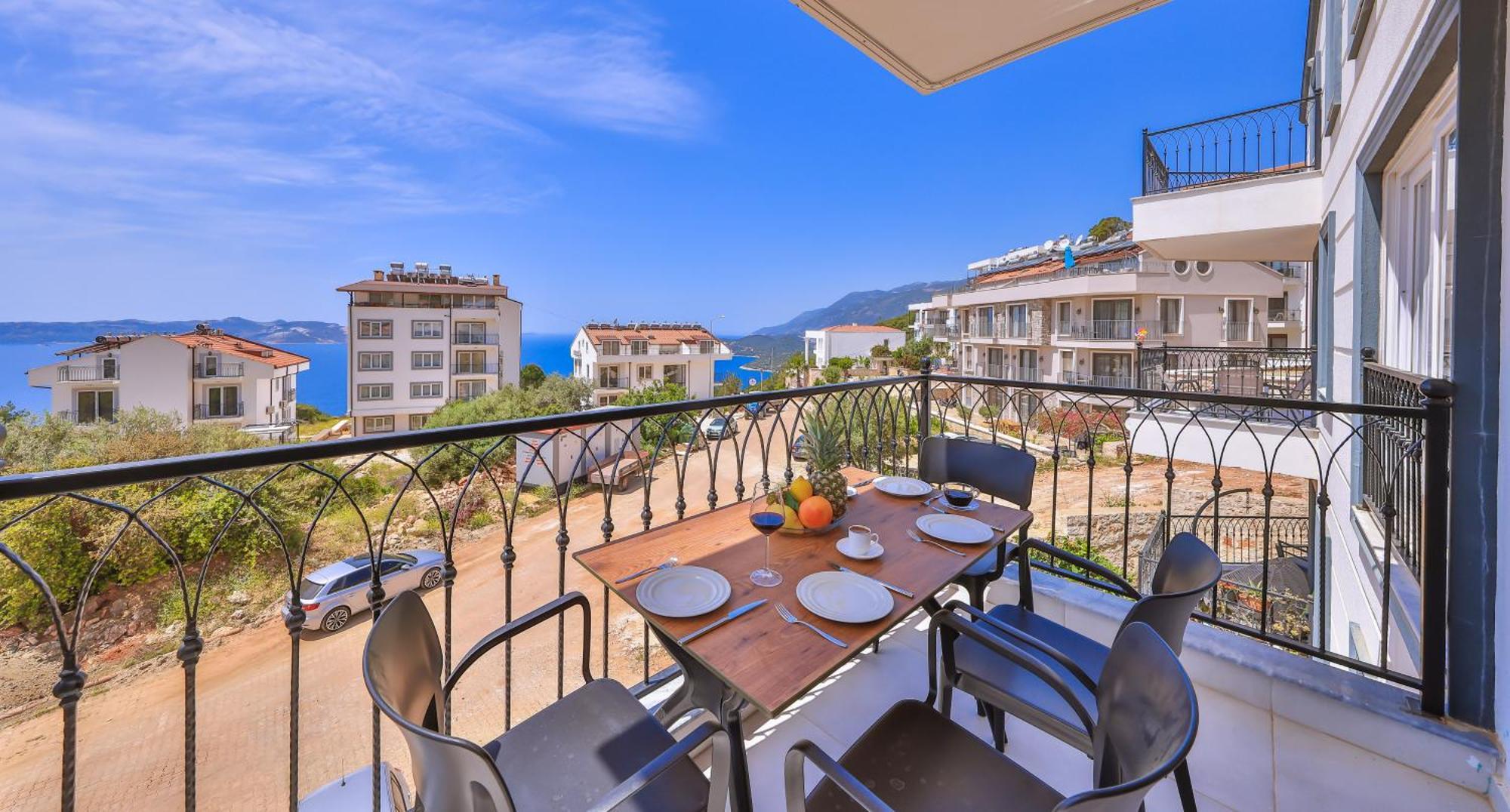 Goekyuezue Suit Apart Kaş Exteriér fotografie